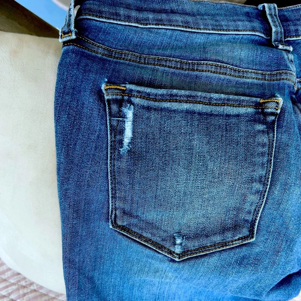 Lucky Brand Skinny Jeans - Picture 9 of 11